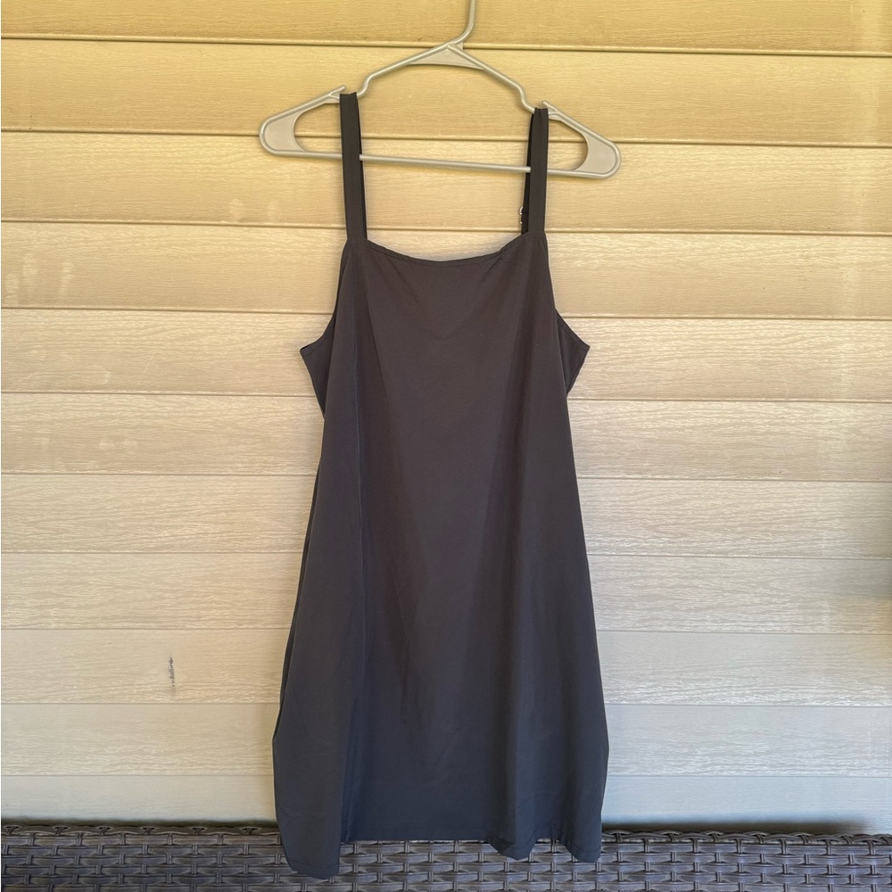 Wayre Sevilla Sleeveless Shift Dress
